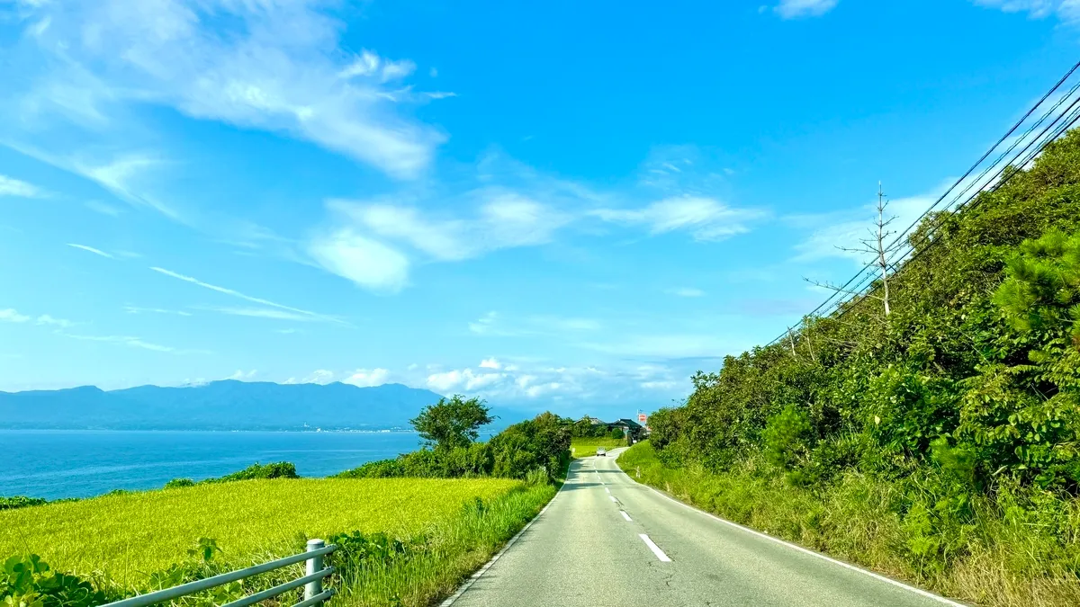 南部の海岸線のドライブ風景