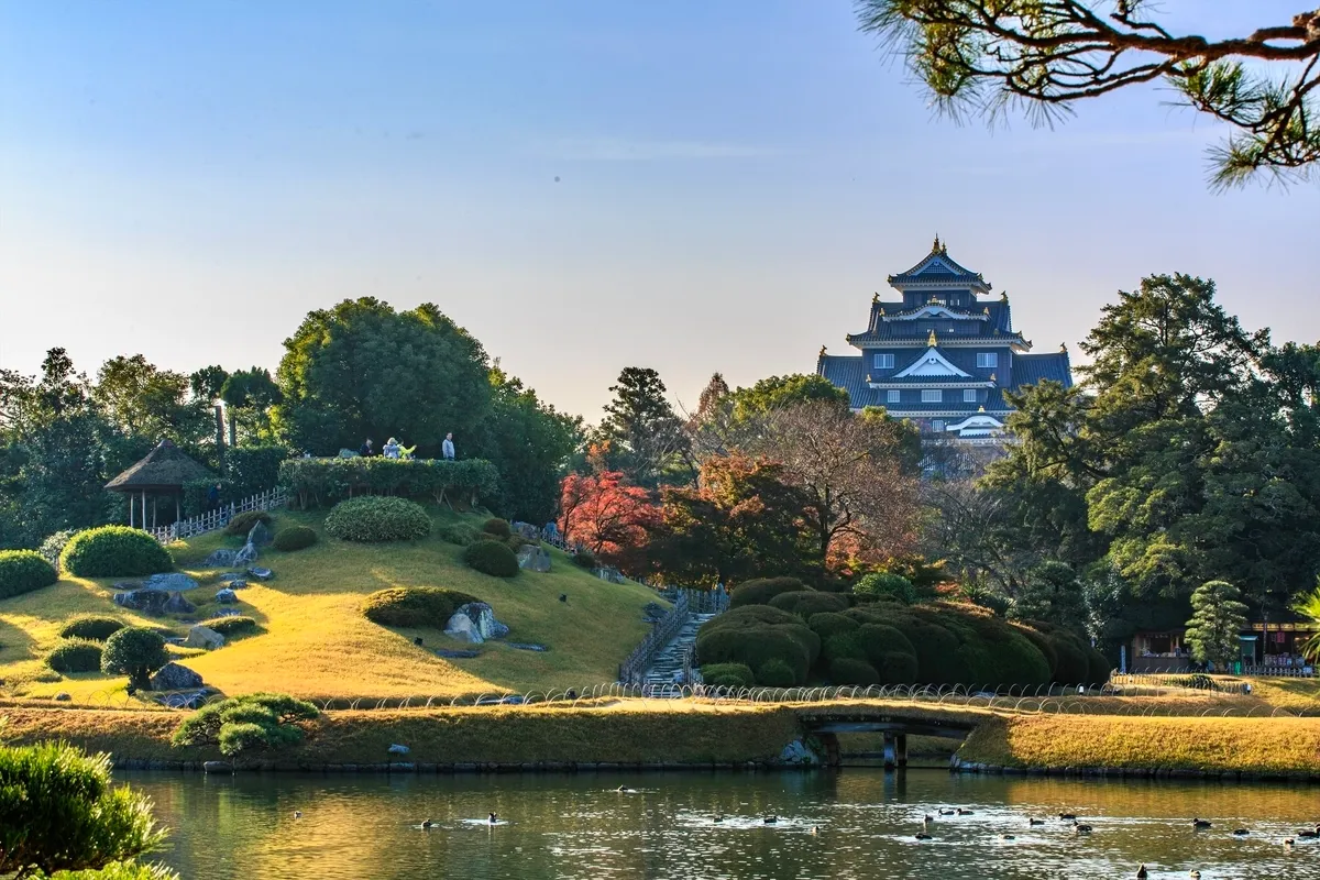 紅葉と庭園