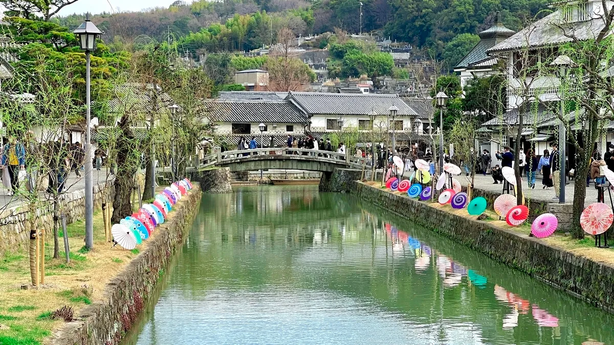 倉敷川沿いの町並み