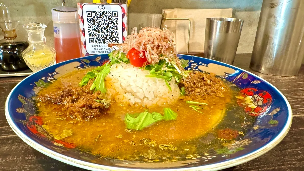 ドラマチックあいがけカレー