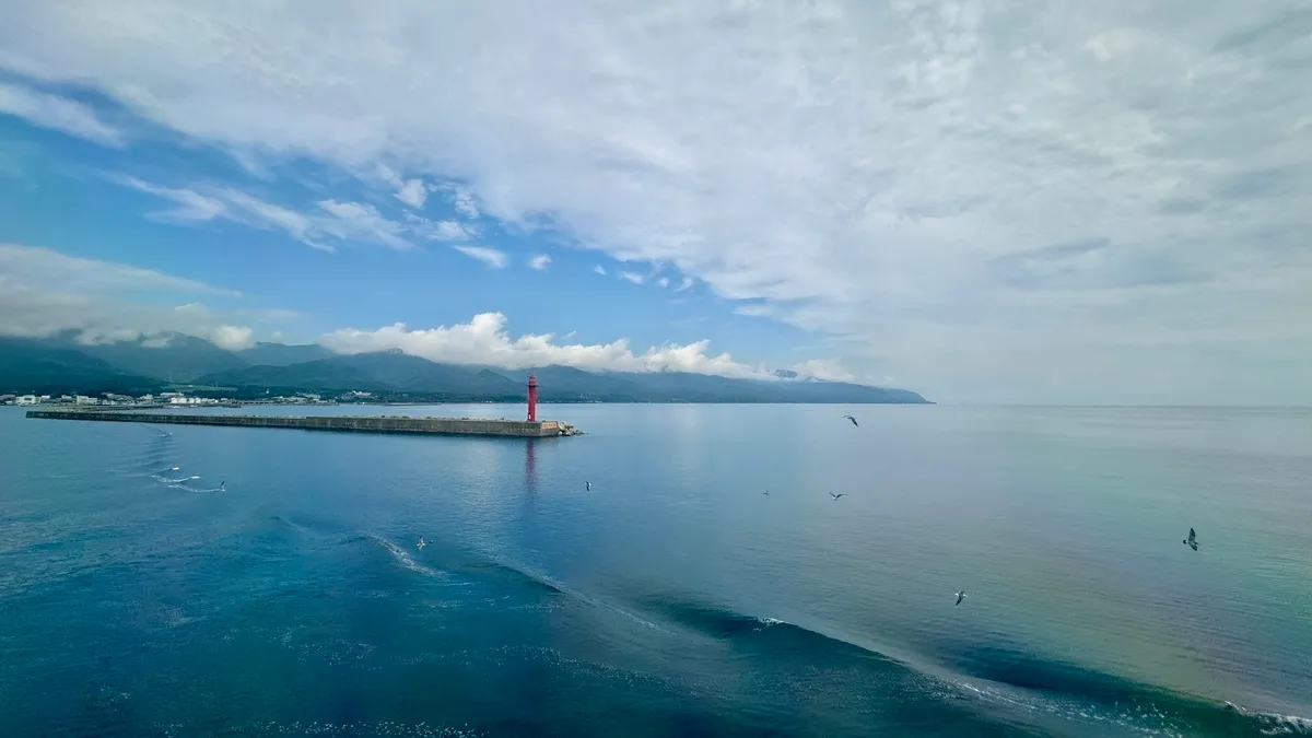 フェリーから眺める日本海