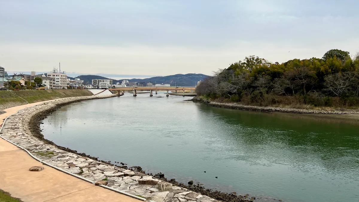 旭川河川敷